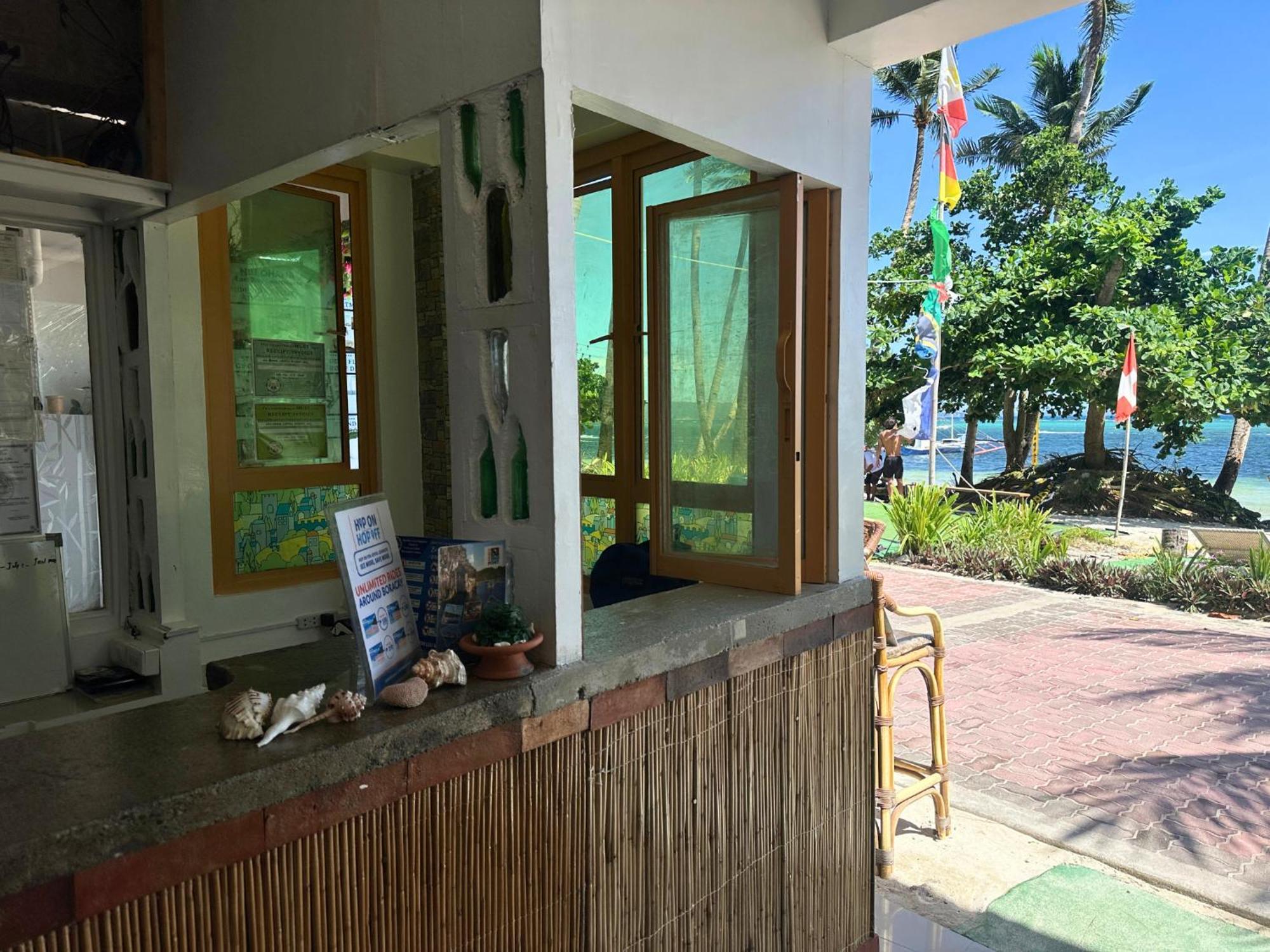 Niu Ohana East Bay Apartments Balabag  Buitenkant foto