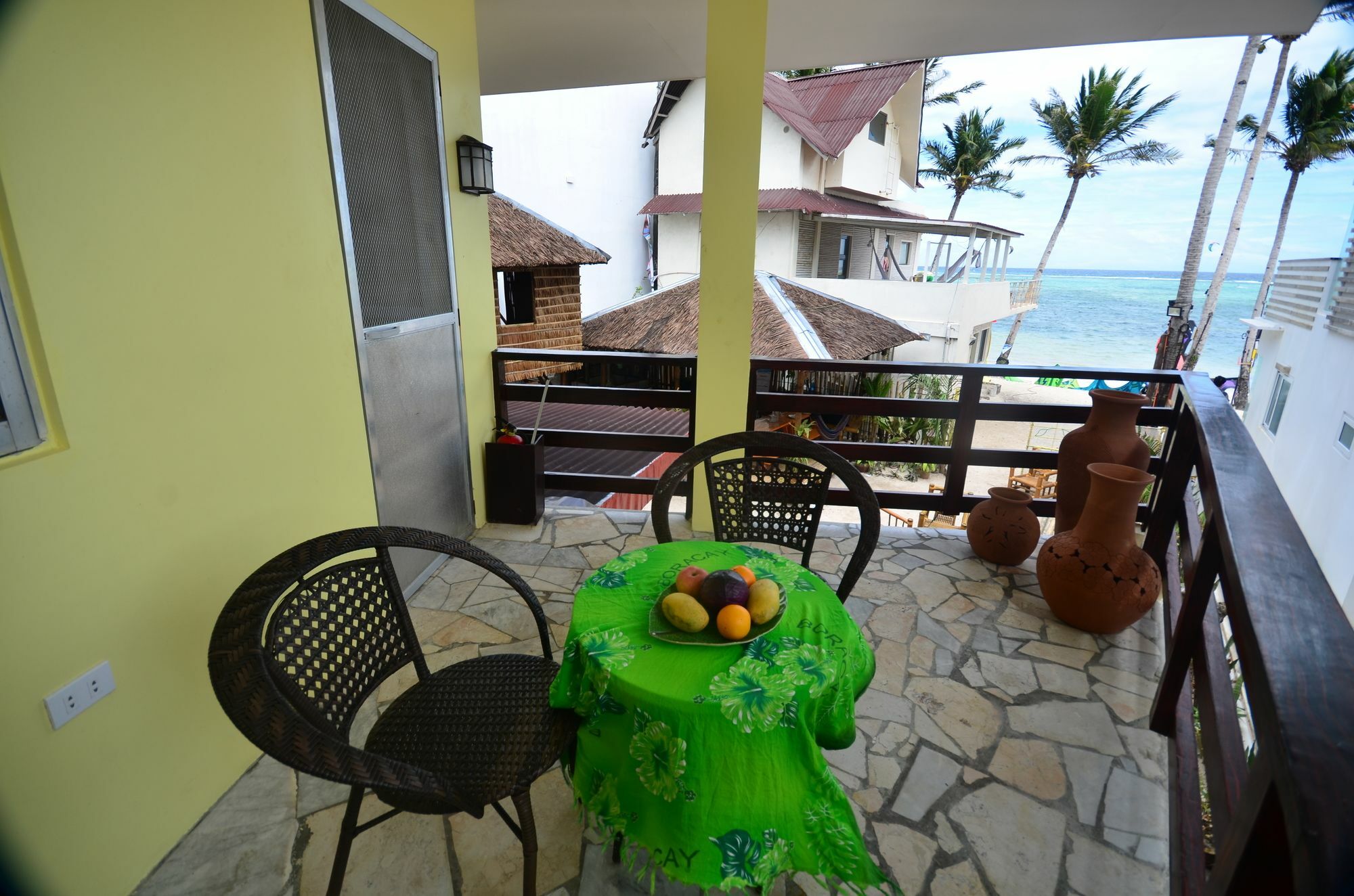Niu Ohana East Bay Apartments Balabag  Buitenkant foto